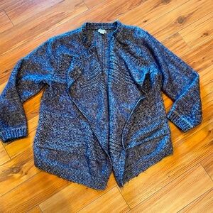 Lucky women’s cadigan sweater